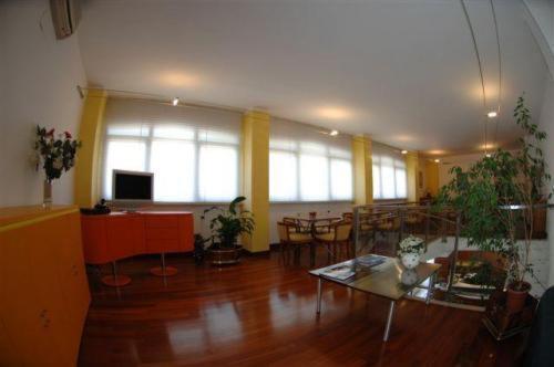 Hotel Boston Ливорно Экстерьер фото